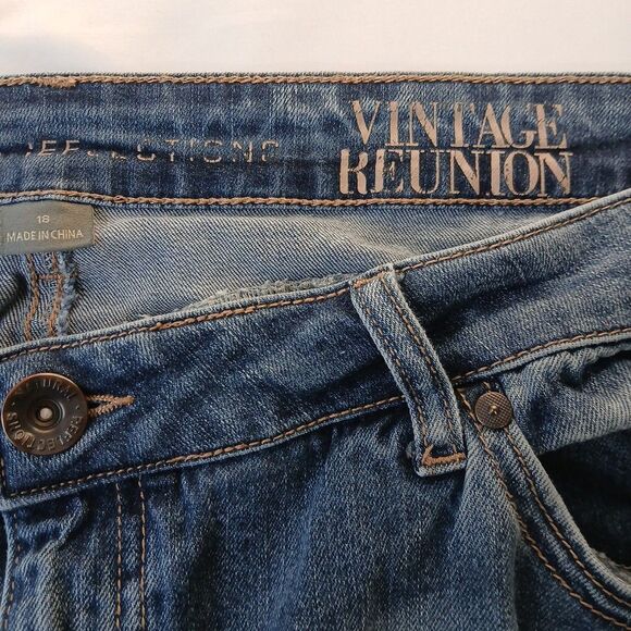 Sold - Picture 6 of 10